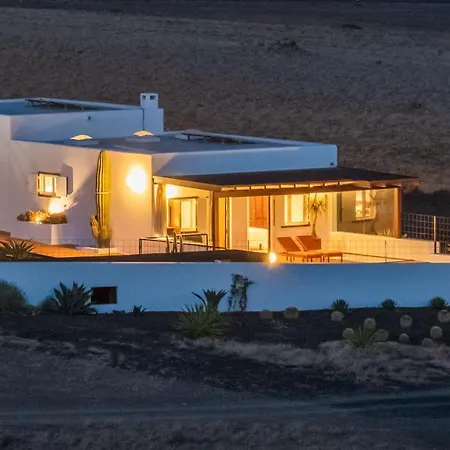 Agave // Cardon Villa Puerto Calero