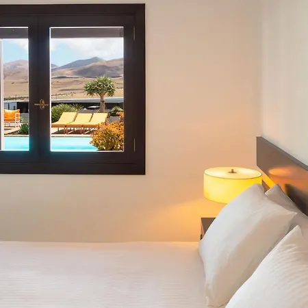 Villa Agave // Cardon