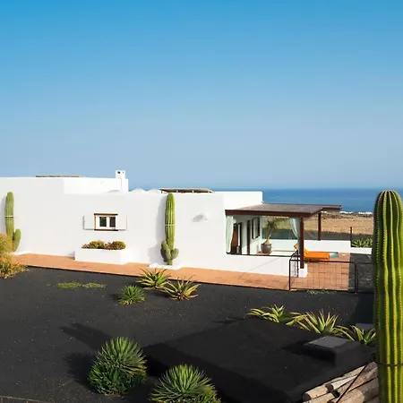 Villa Agave // Cardon Puerto Calero